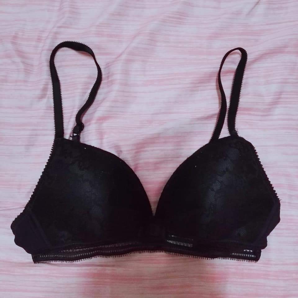 人妻原味 黑色神秘內衣