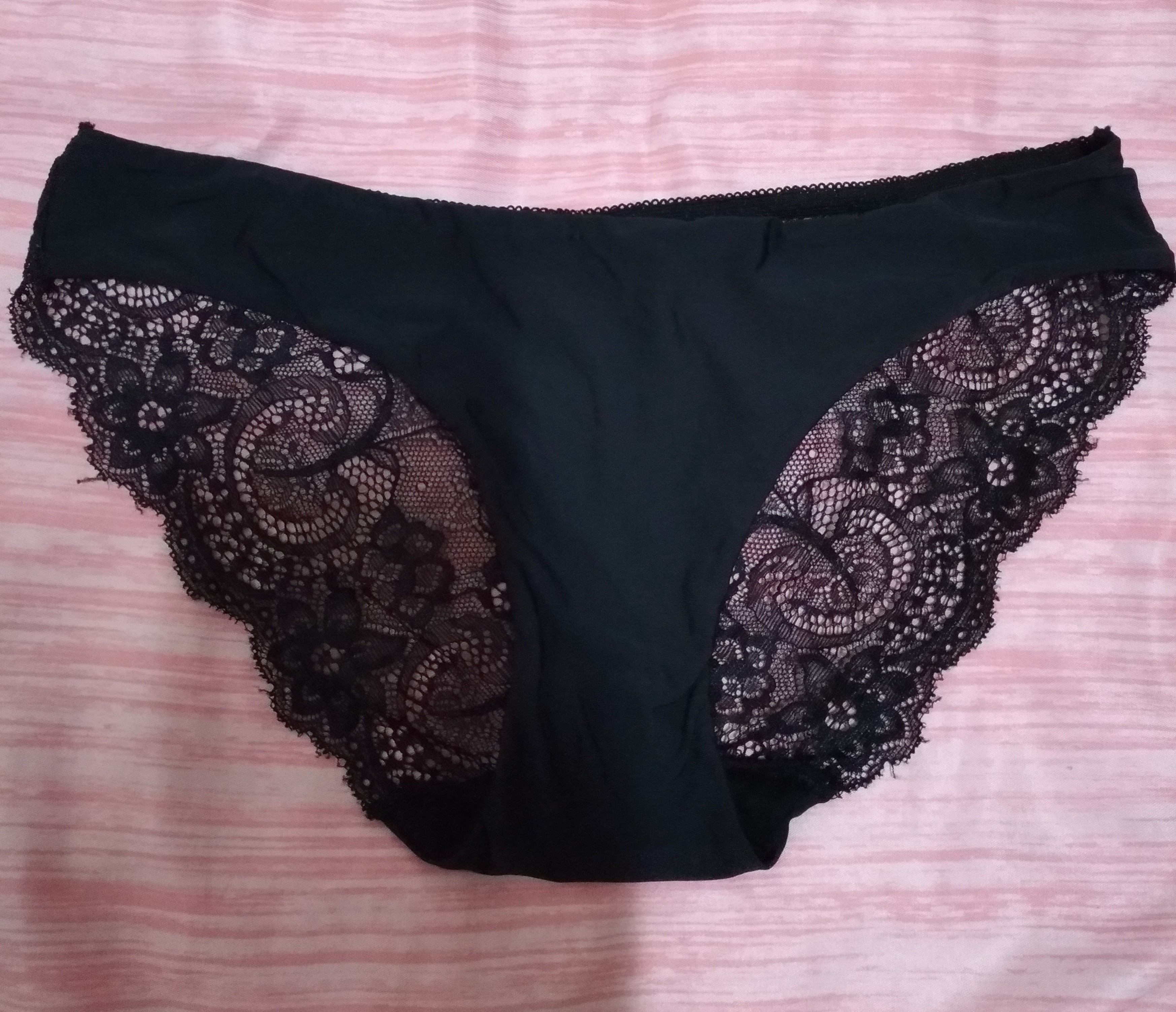 人妻原味 黑蕾絲內褲