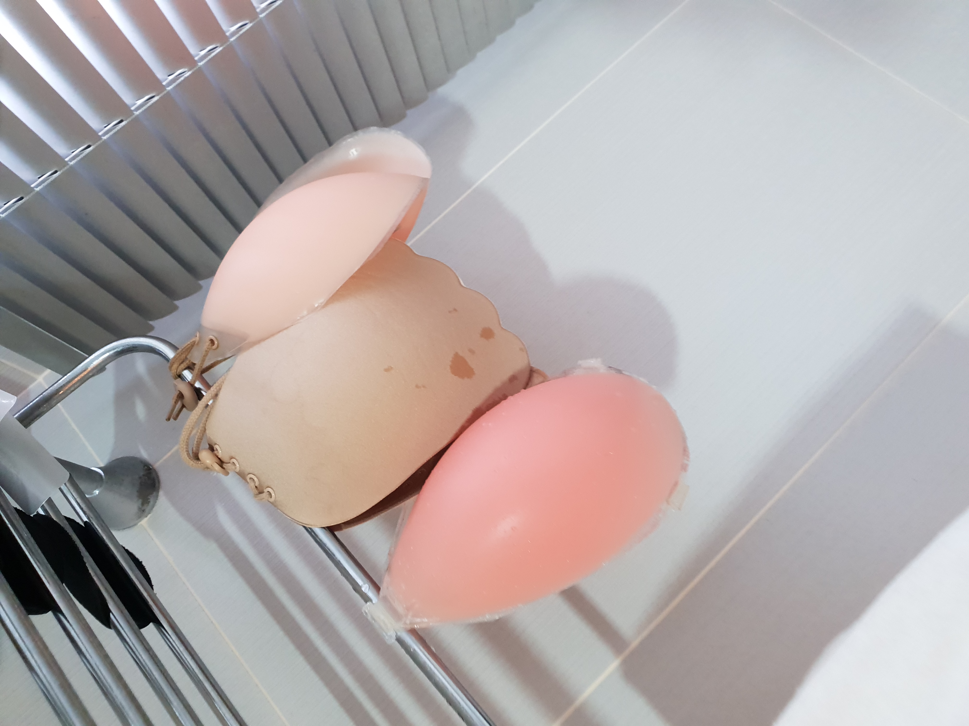健身女孩 Nubra 隱形內衣