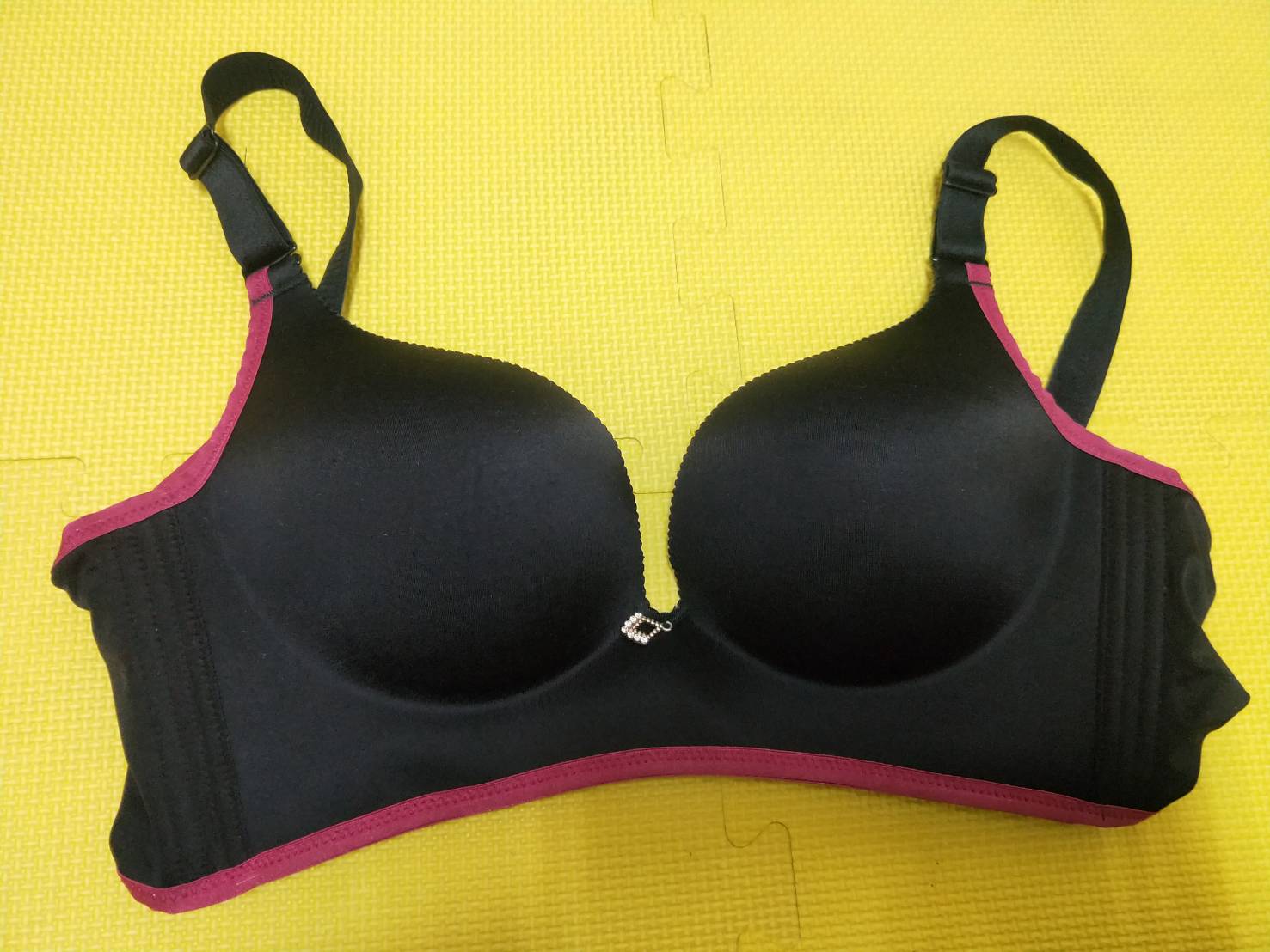 向大大運動內衣