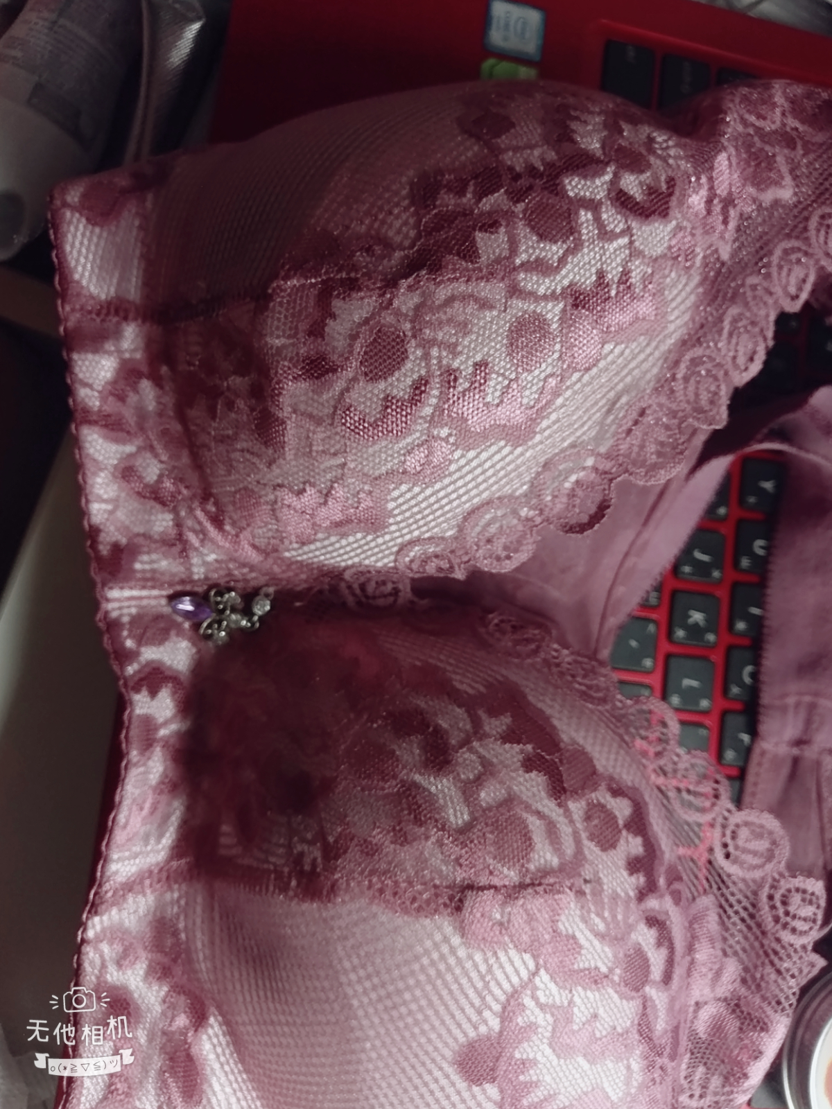 粉色性感蕾絲內衣