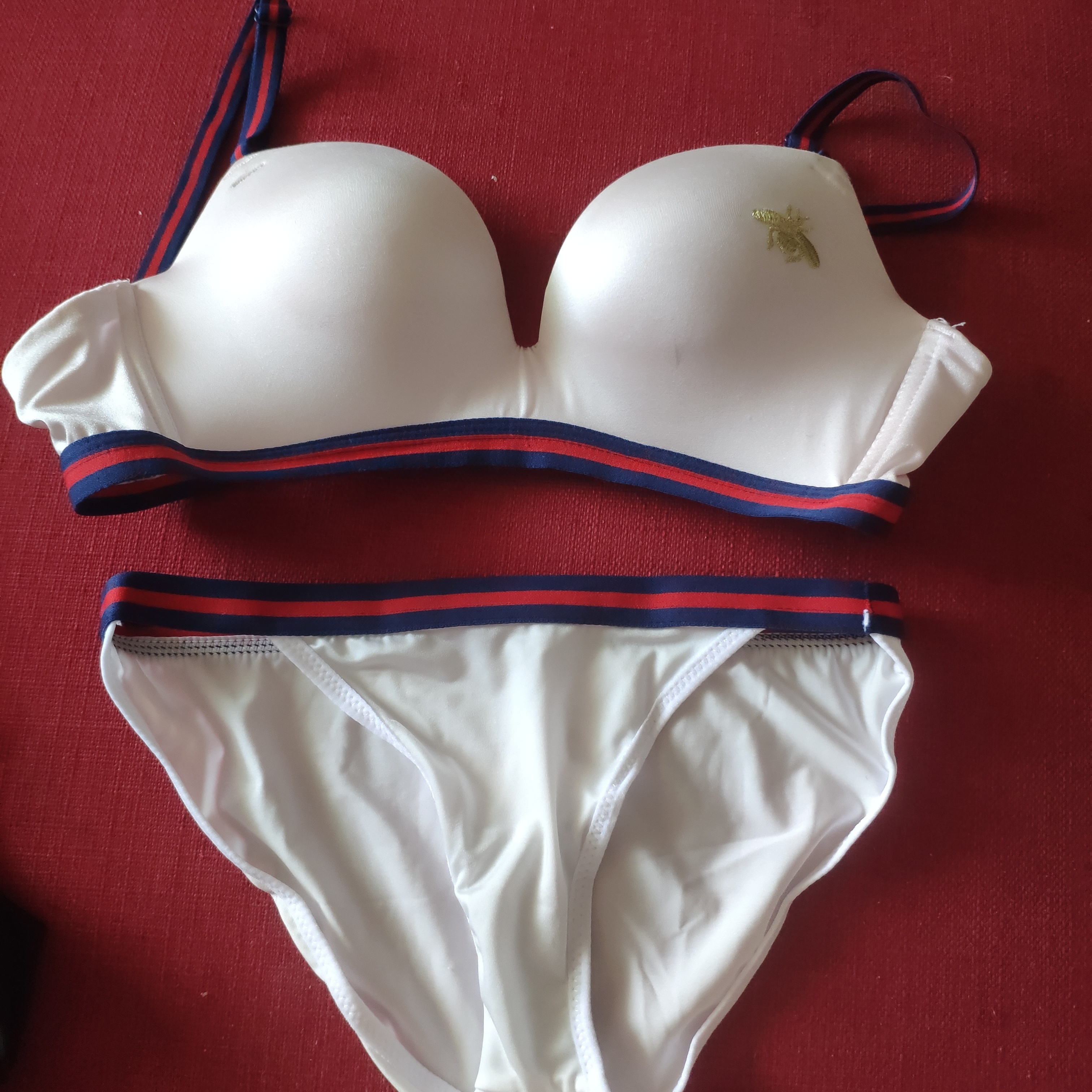 成套內衣（白）