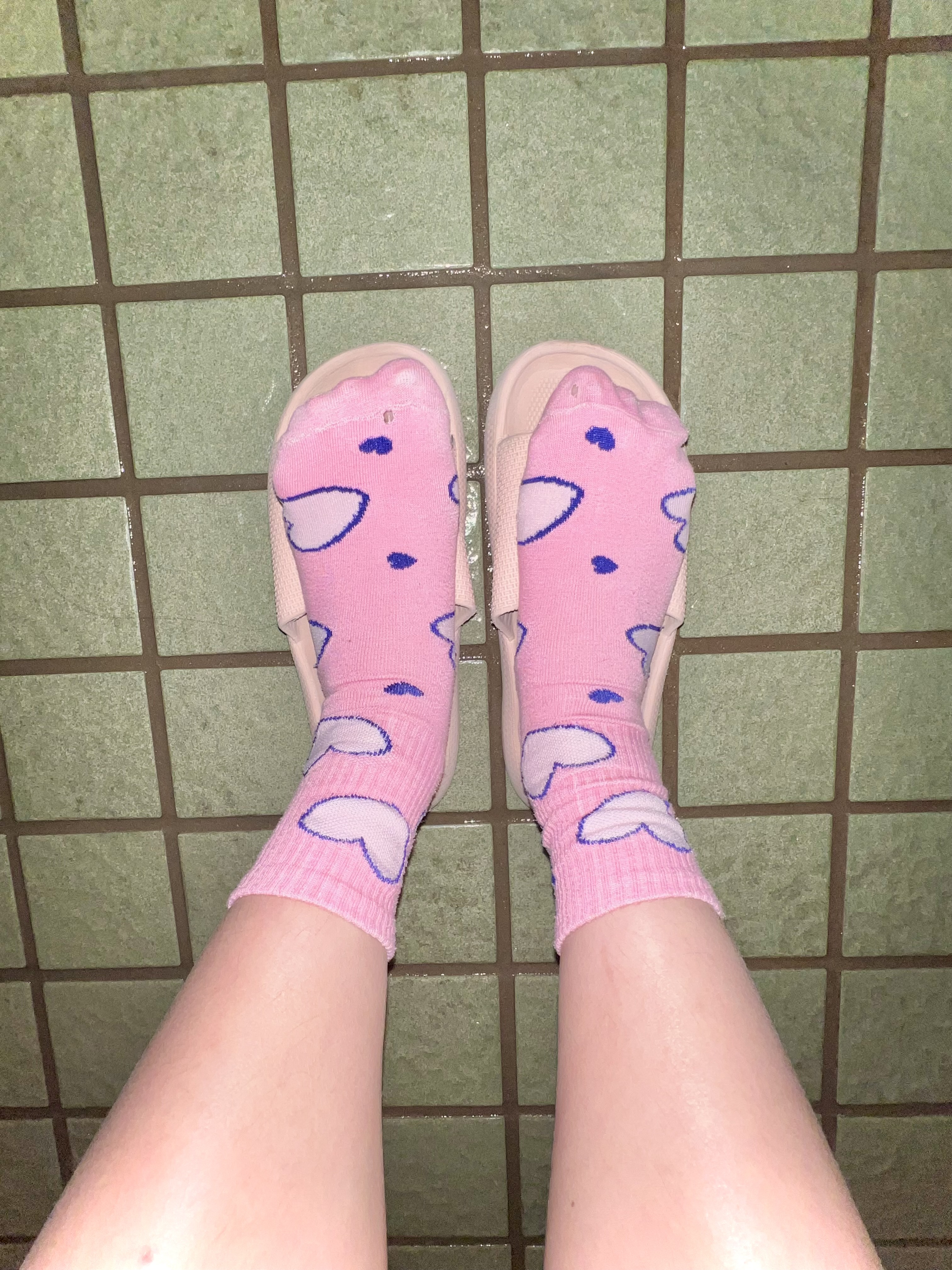 設計系大一生的粉愛心?襪襪