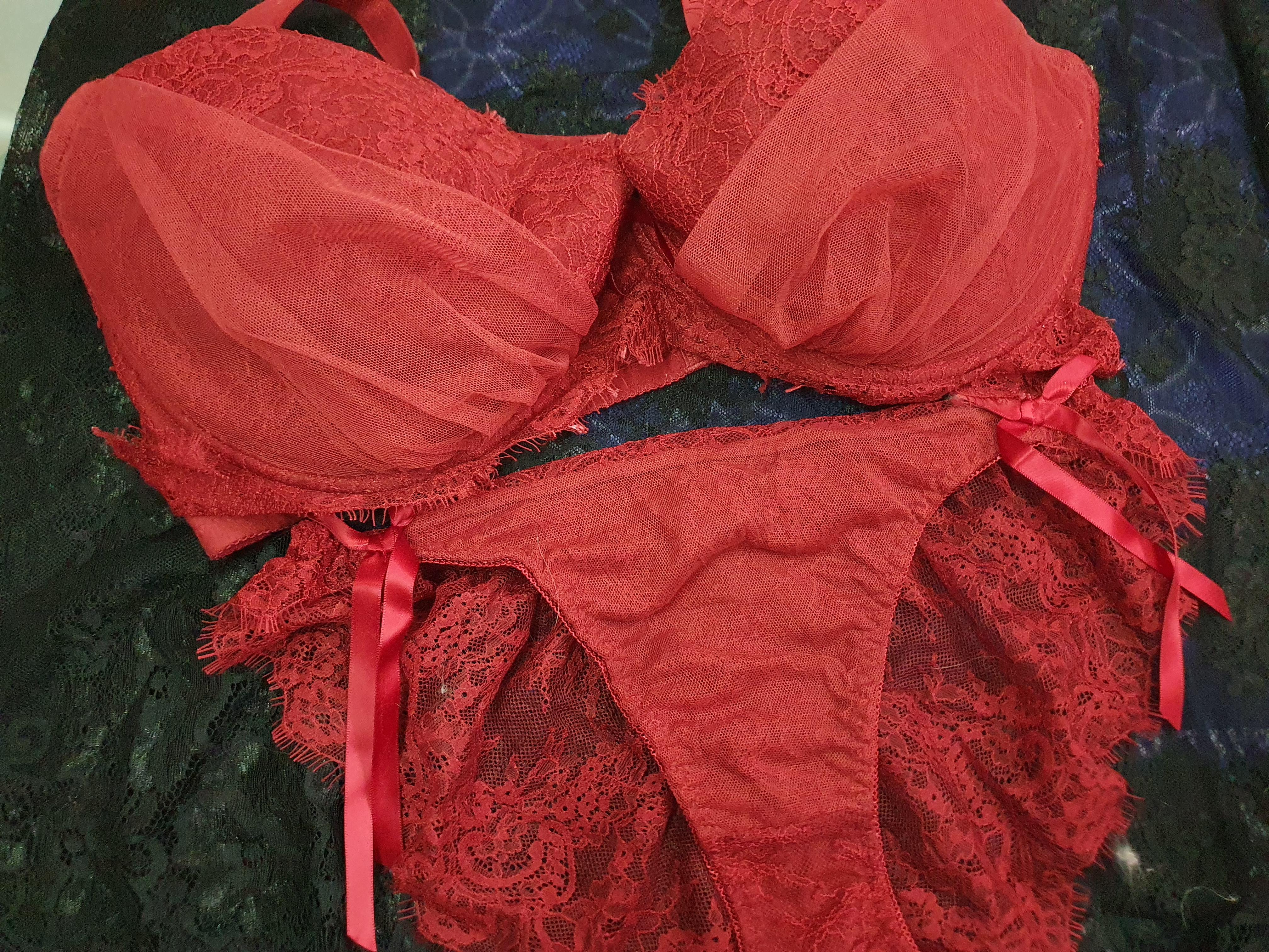 原味?紅色性感誘惑內衣褲