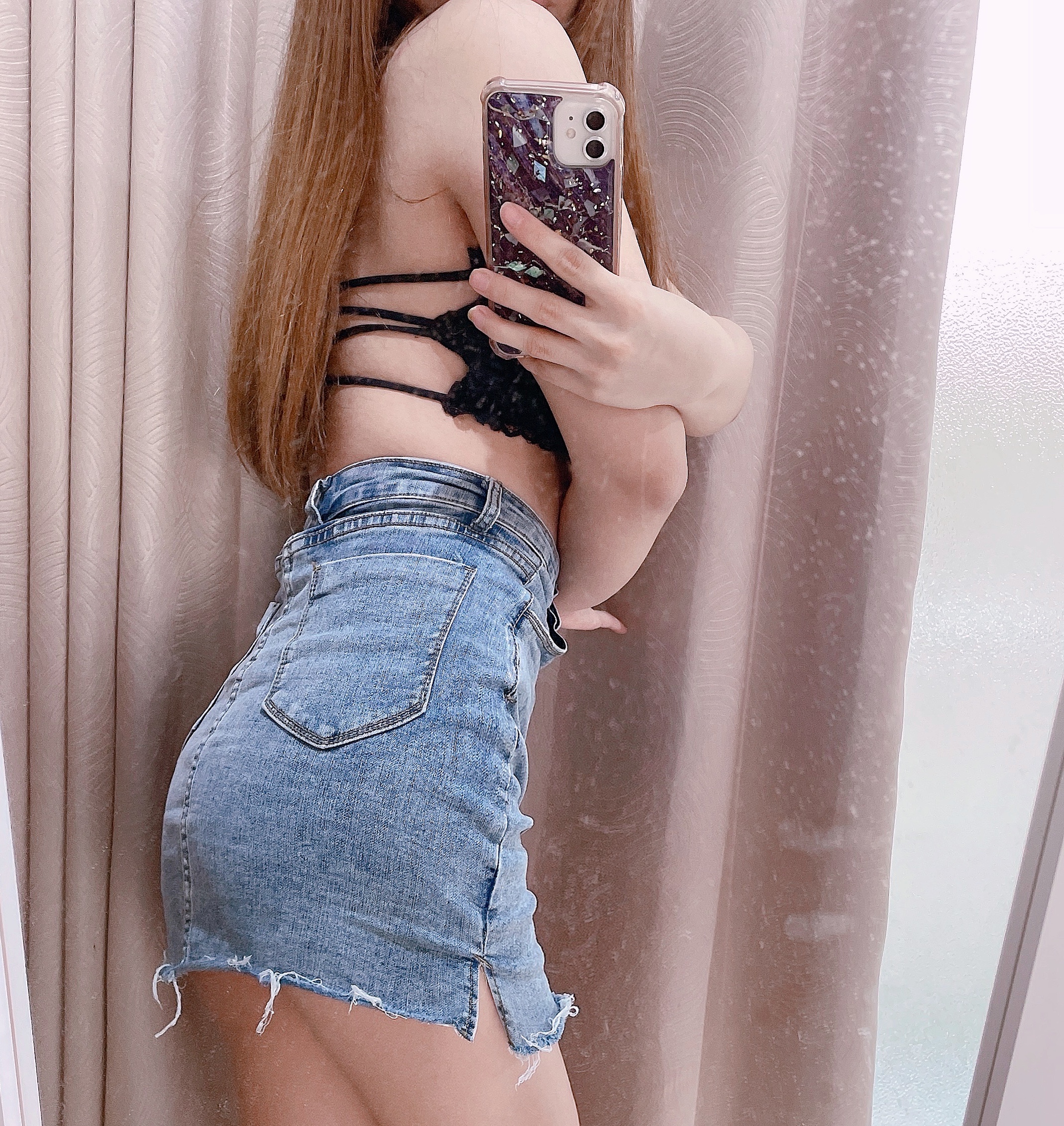 大尺度照片/一般影片/進階影片/各式商品皆能客製化?+微信/IG:mimi871003 詳談