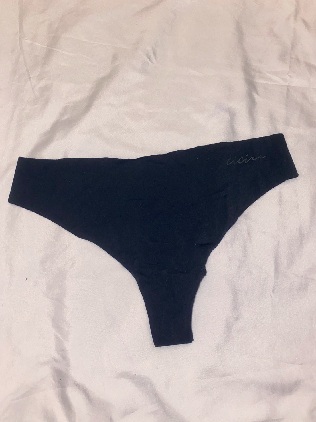 丁字運動內褲(單件300,另外搭一件內衣折50)